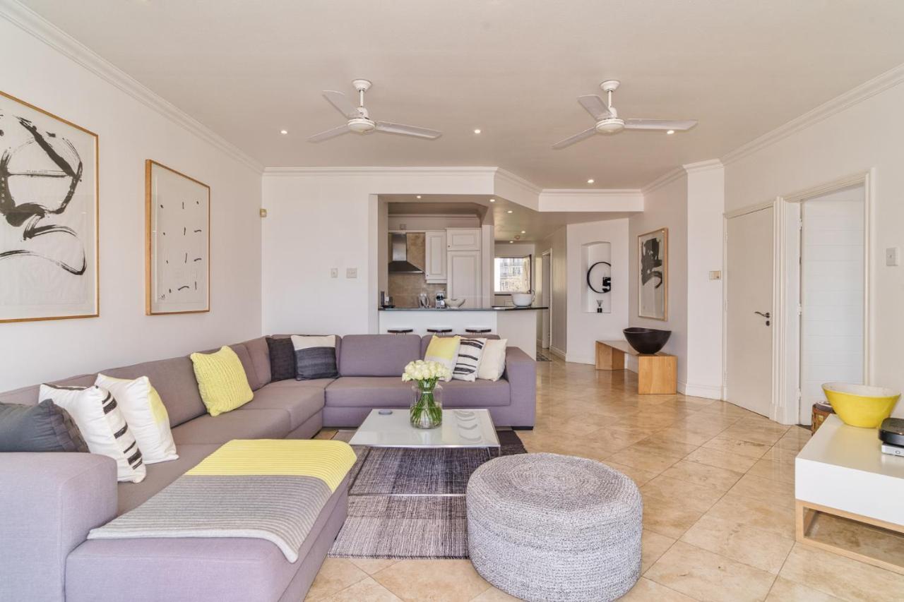 204 Oyster Rock - By Stay In Umhlanga 다반 외부 사진
